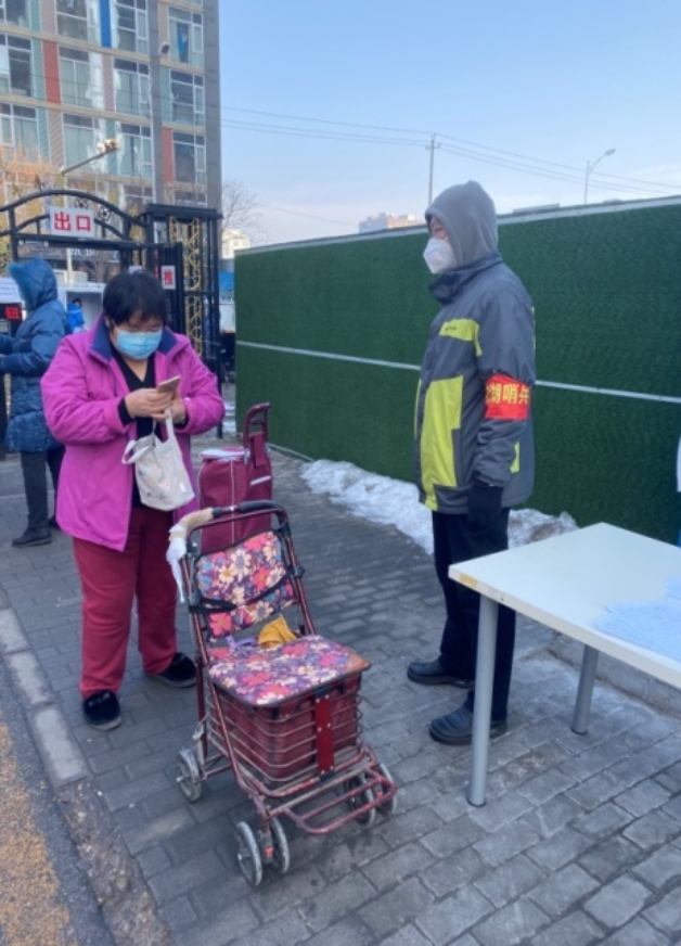 C:\Users\Administrator\Desktop\防疫期间黄色电影
党员先进事迹材料\1df409922f0f3969e9679e3c313fd18.jpg